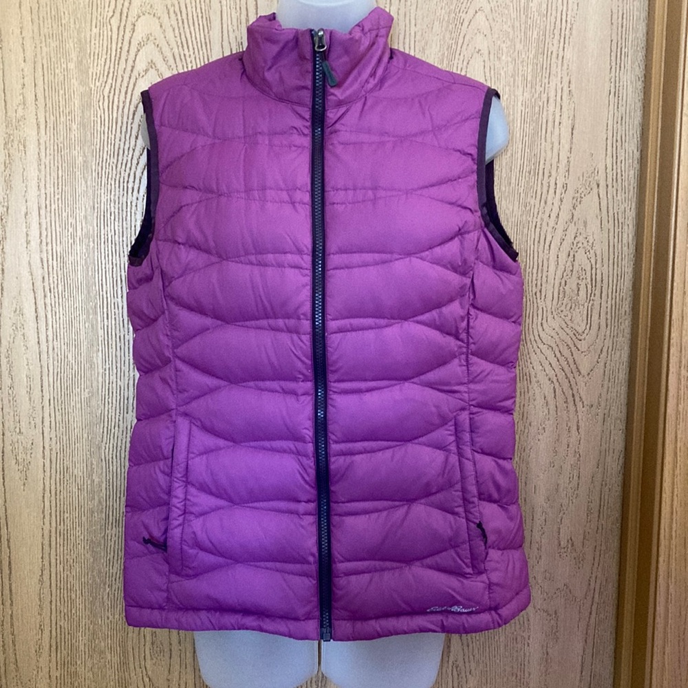 Eddie Bauer down vest